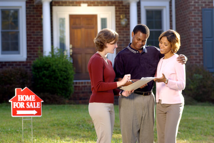 Why an Open House is Still the Way to Go for Sellers